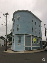 Building Photo - 67 Greenwich St