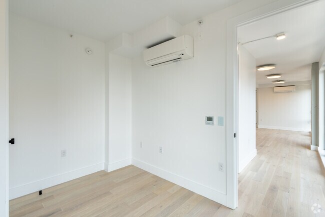Foto del interior - 56-62 W 125th St