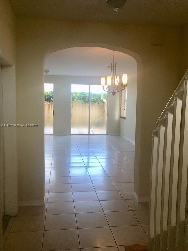 Building Photo - 8438 SW 166th Pl