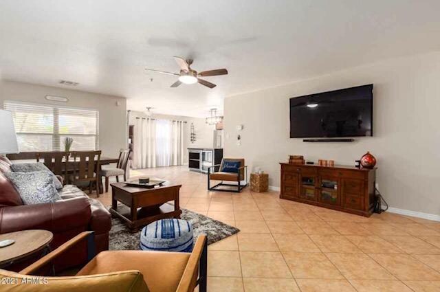 Foto del edificio - 7500 E Deer Valley Rd