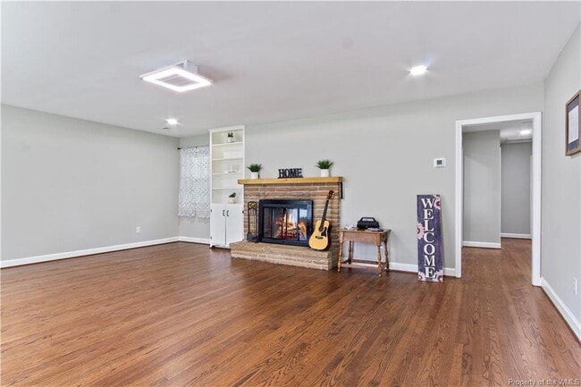 Building Photo - 20 Atkins Ln