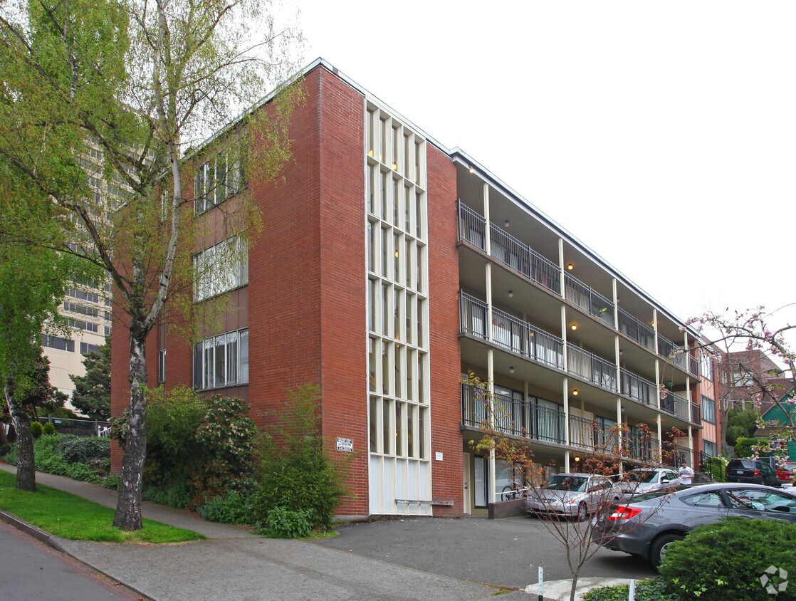 Primary Photo - 4230 12th Ave NE