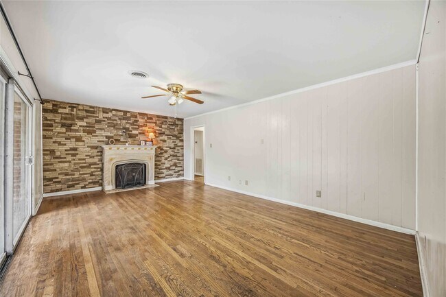 Foto del edificio - 435 Rollingwood St