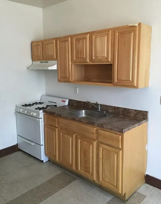 Foto del edificio - 951 Clinton Ave