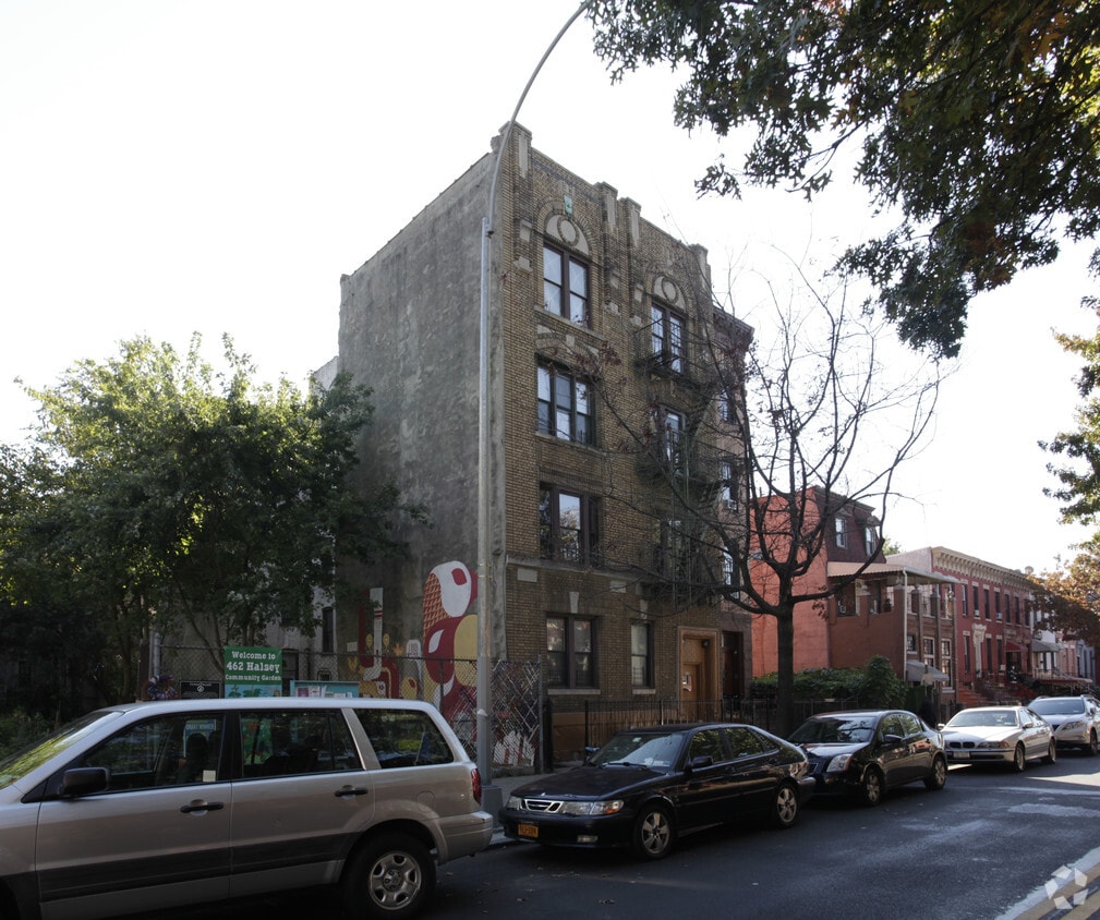 460 Halsey St, Brooklyn, NY 11233 Apartments in Brooklyn, NY