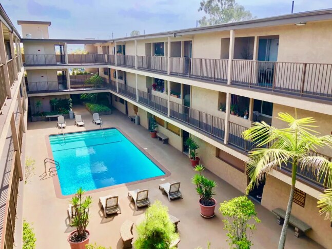 Foto del edificio - 15503 Parron Ave