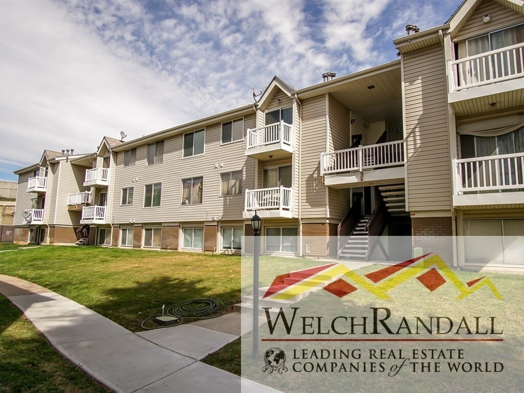 Primary Photo - 2 Bedroom 1 Bath Roy Condo.