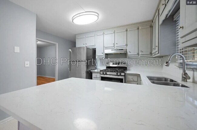 Foto del edificio - 2966 Brookridge Ct