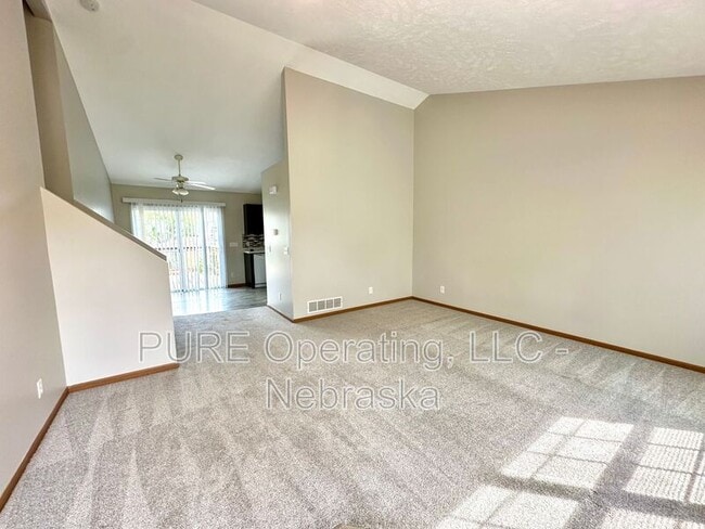 Foto del edificio - 6215 N 128th St