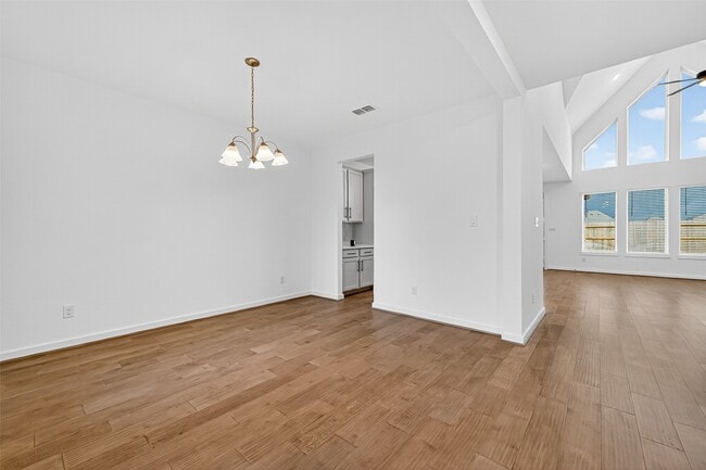 Building Photo - 10934 White Mist Dr