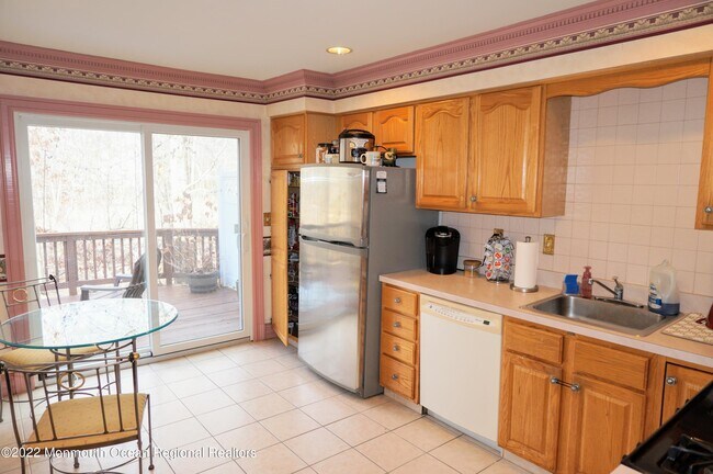 Foto del edificio - 38 Alpine Rd