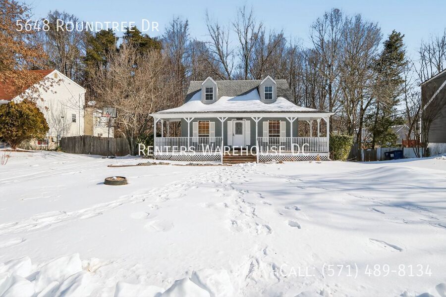 Photo - 5648 Roundtree Dr-
