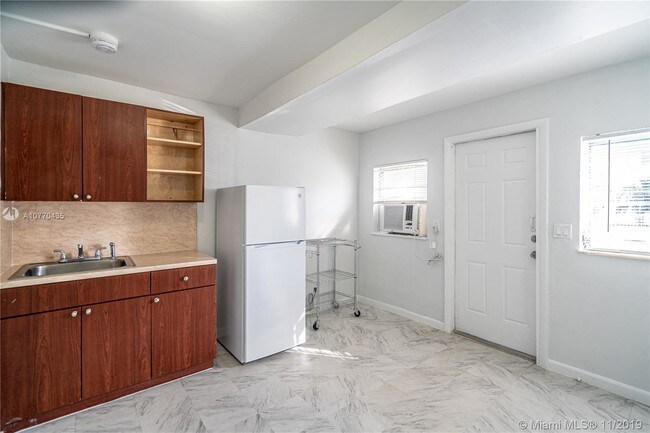 Foto del edificio - 1035 7th St