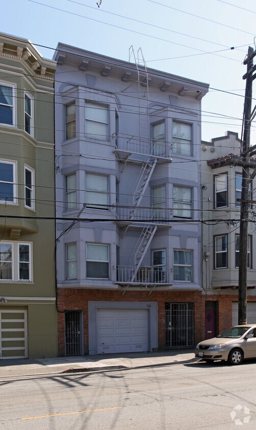 Building Photo - 3447 18th St