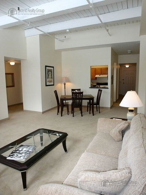 Building Photo - 129 Franklin St