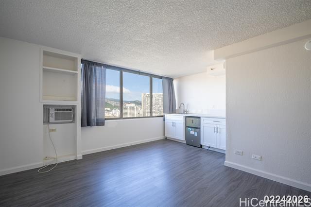 Building Photo - 444 Niu St