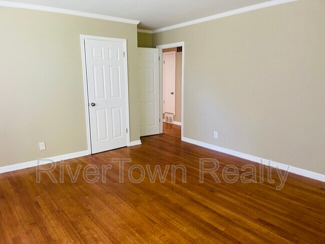Building Photo - 4831 Knight Arnold Rd