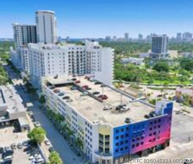 Building Photo - 1830 Radius Dr