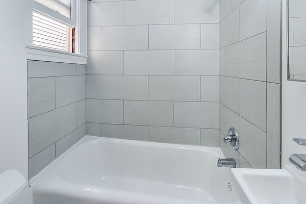 Foto del edificio - 466 14th St