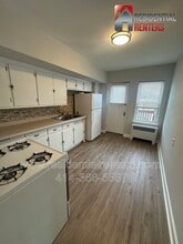 Building Photo - 8020 W Becher St