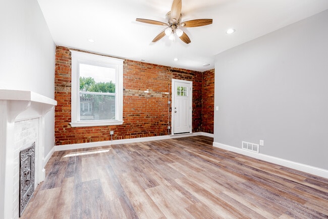 Foto del edificio - 3909 Wyoming St