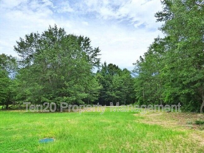 Foto del edificio - 8 Misty Forest Dr