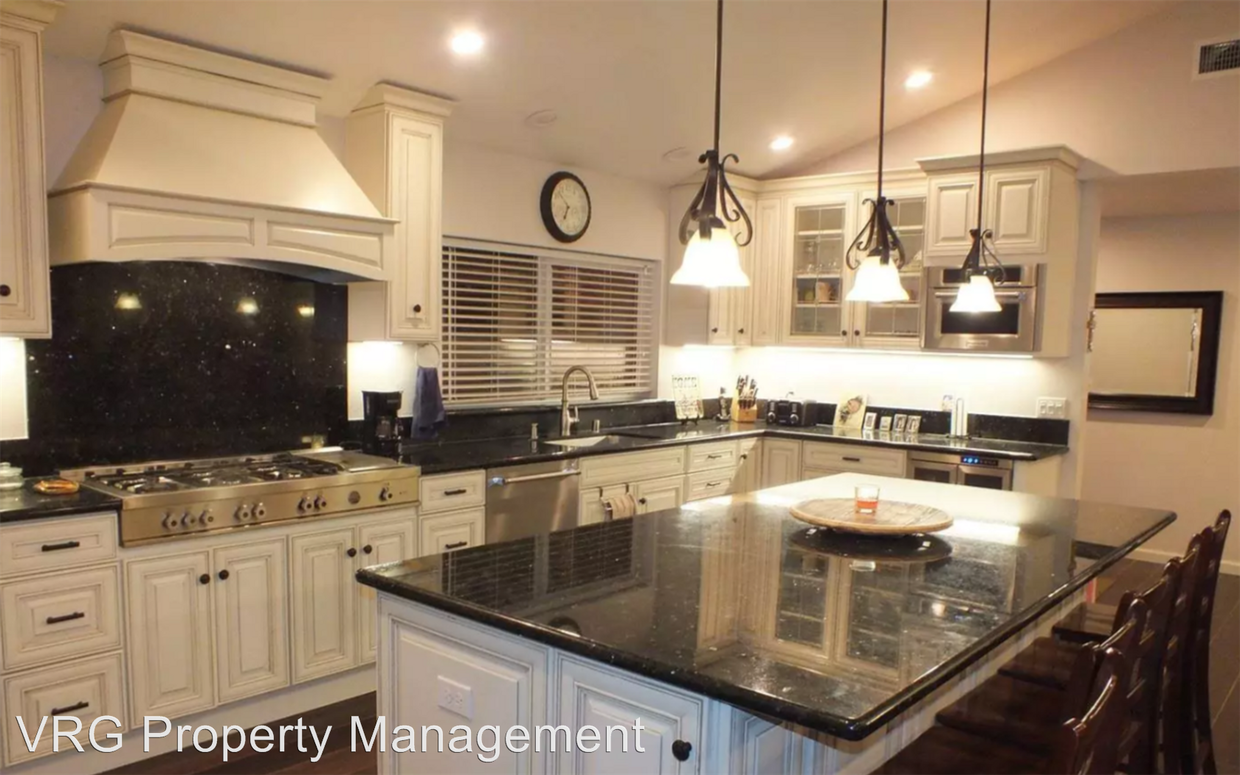 Foto principal - 4 br, 2.5 bath House - 2740 Dove Meadow Court
