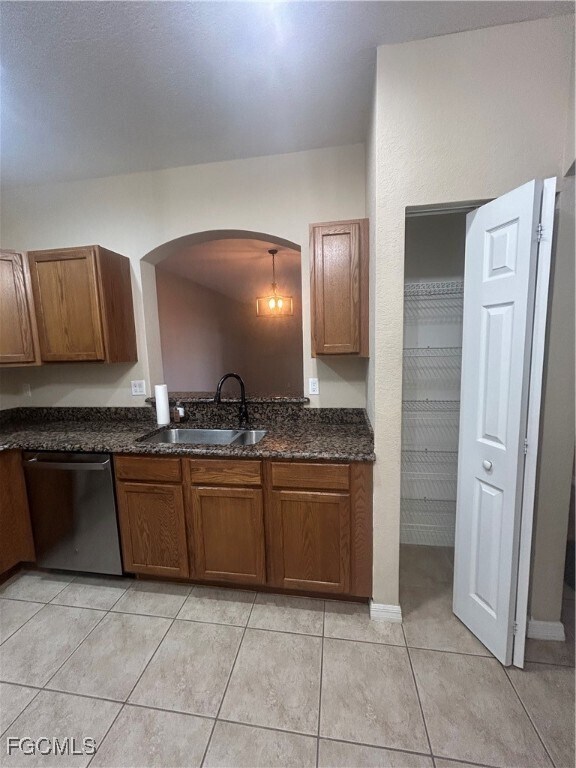 Foto del edificio - 3370 Dandolo Cir