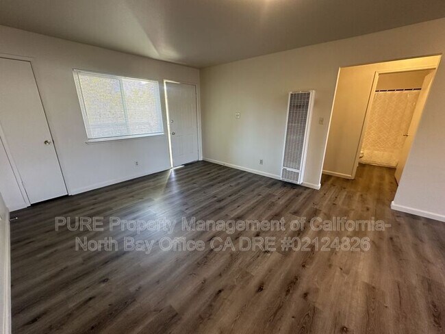 Foto del edificio - 626 Hendley St