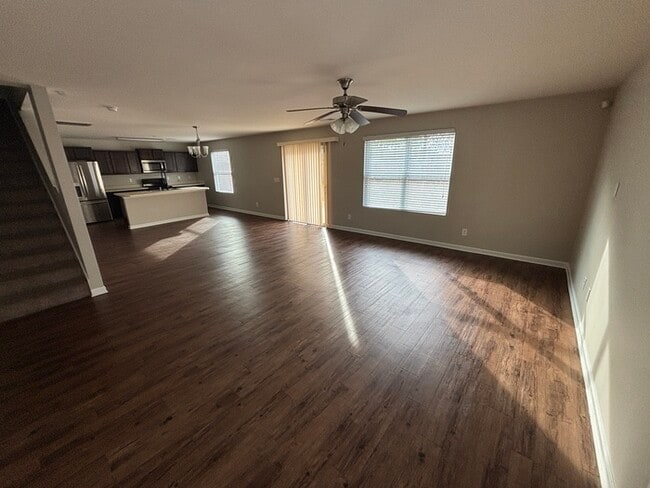 Building Photo - 213 Addison Dr