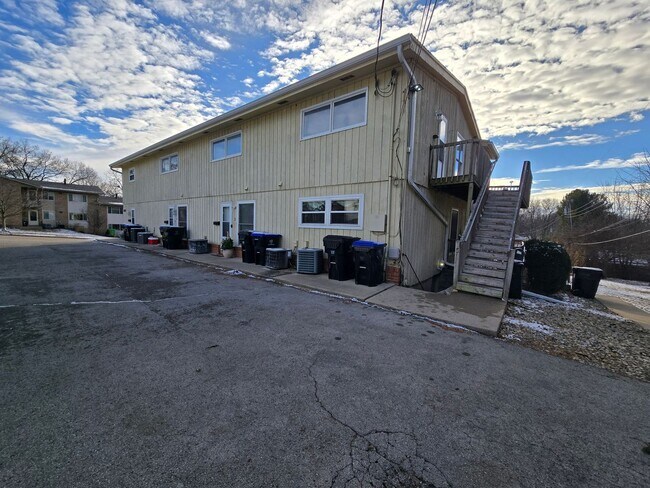 Foto del edificio - 203 Eisenhower Dr