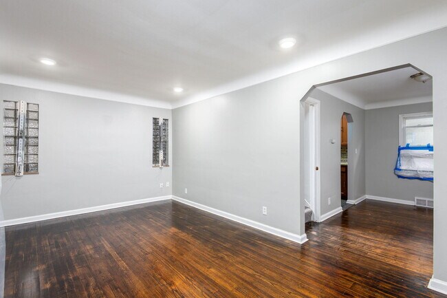 Foto del edificio - 21195 Behrendt Ave