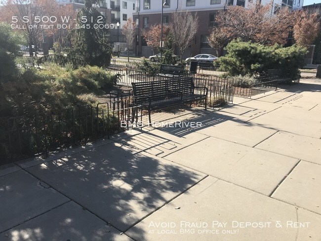 Building Photo - 1 bedroom condo in the heart of downtown SLC!