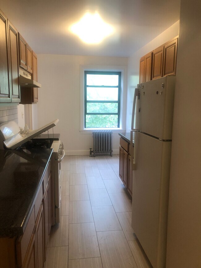 Foto del edificio - 226 Brookside Ave