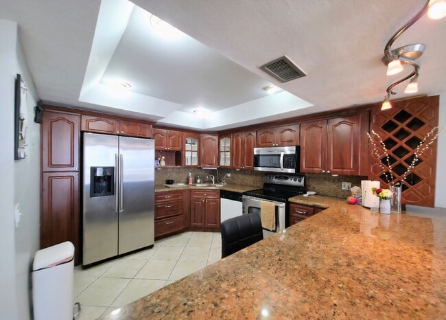 Foto del edificio - 13499 Biscayne Blvd