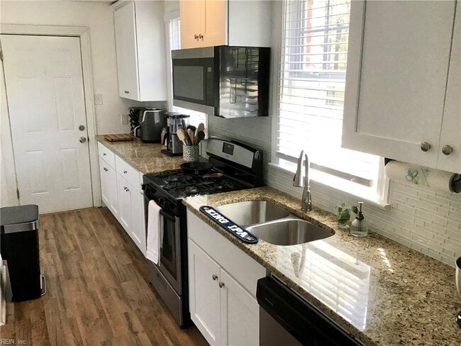 Building Photo - 3557 Gatling Ave