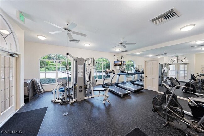 Foto del edificio - 700 Bentwater Cir