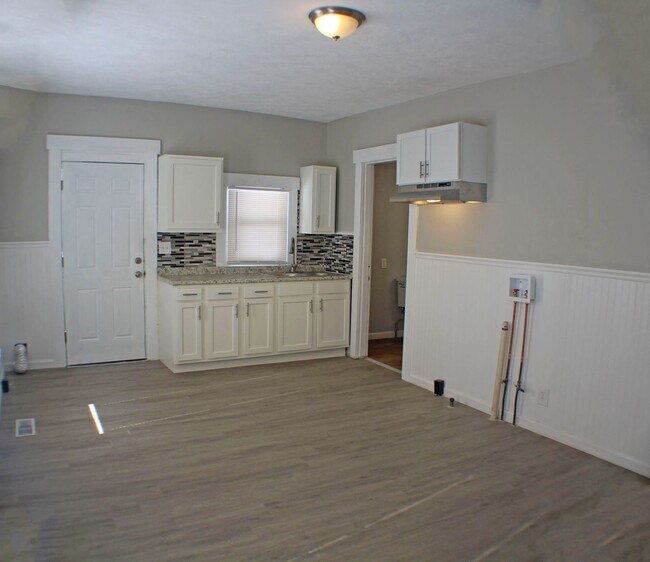Building Photo - S. Harbine Homestead: New Year, New Home: ...