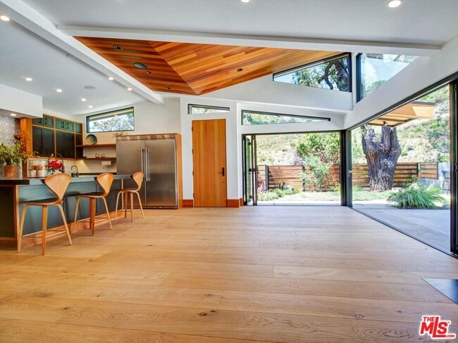 Foto del edificio - 3404 Cloudcroft Dr