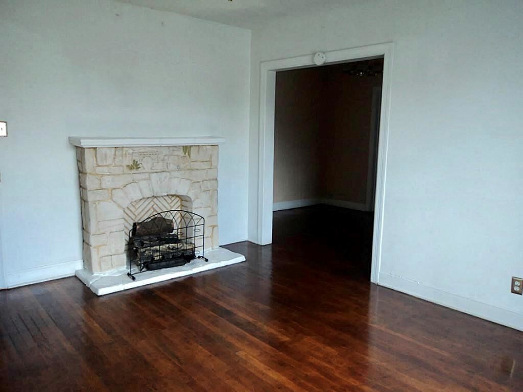 Primary Photo - 2211 Ruth St
