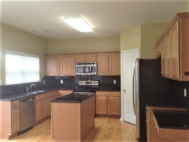 Building Photo - 1506 Chestnut Springs Road