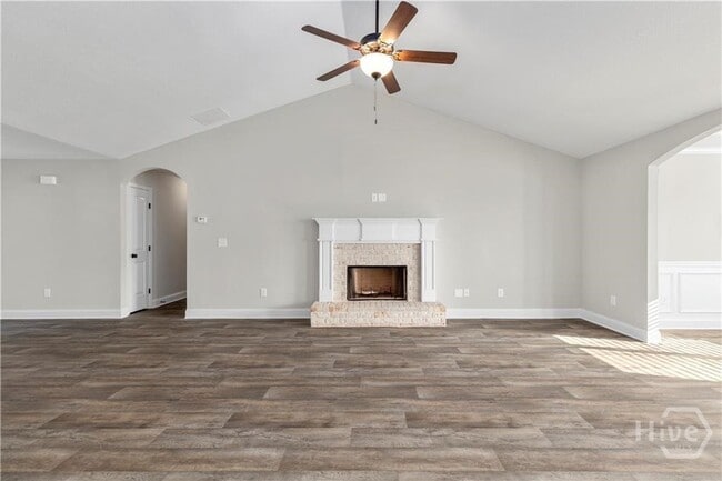 Building Photo - 2164 Savannah Dr