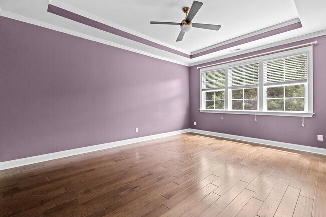 Building Photo - 3102 Rushworth Dr