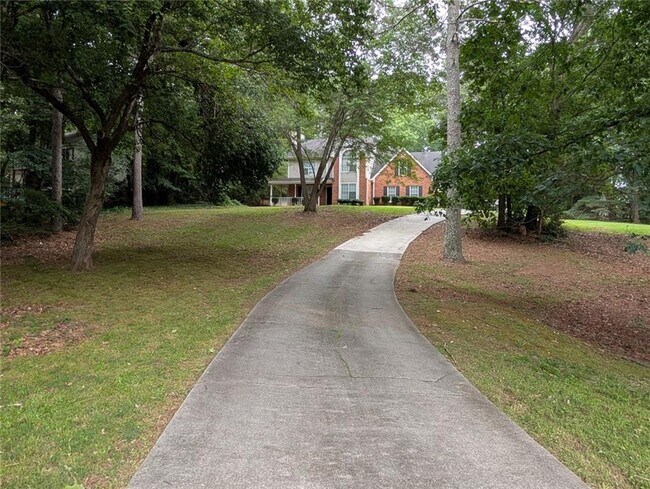 Foto del edificio - 3004 Dogwood Ln