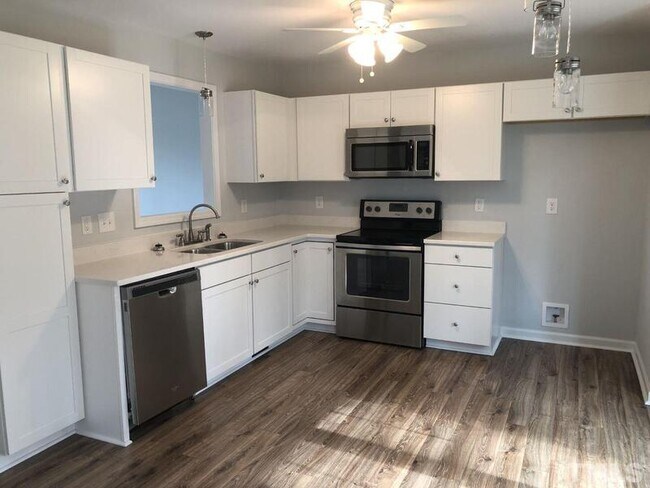 Foto del edificio - 821 W Academy St