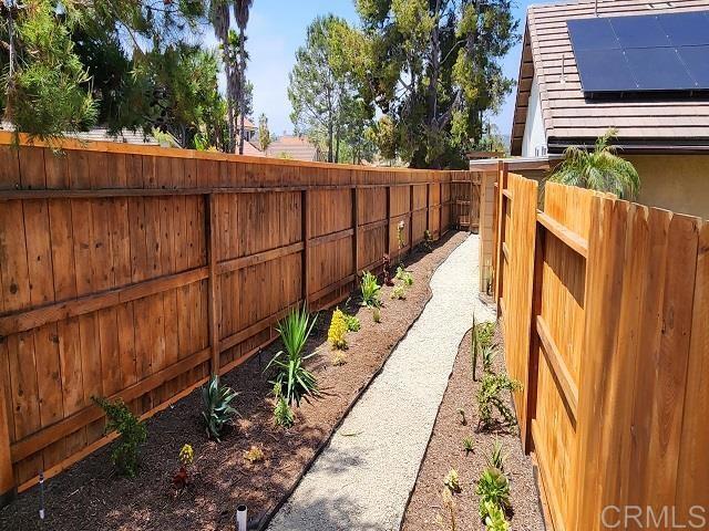 Building Photo - 7920 Rocoso Ln