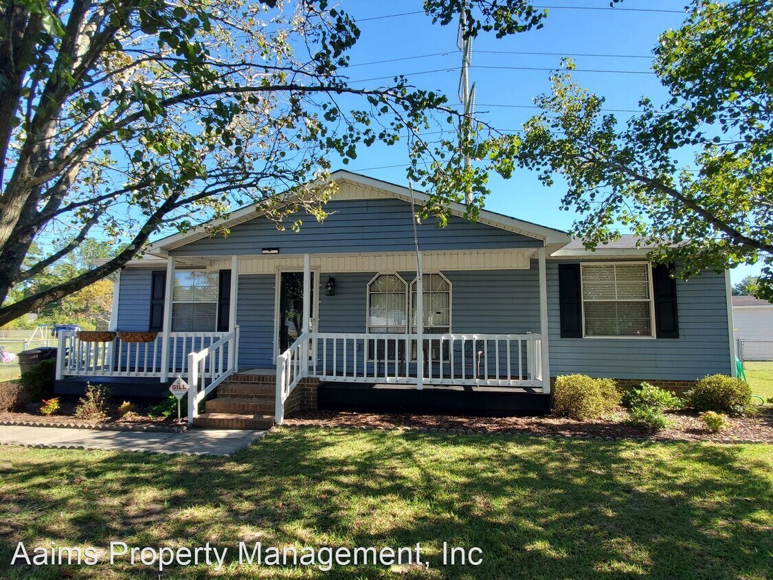 Primary Photo - 3 br, 2 bath House - 4043 Nashville Drive