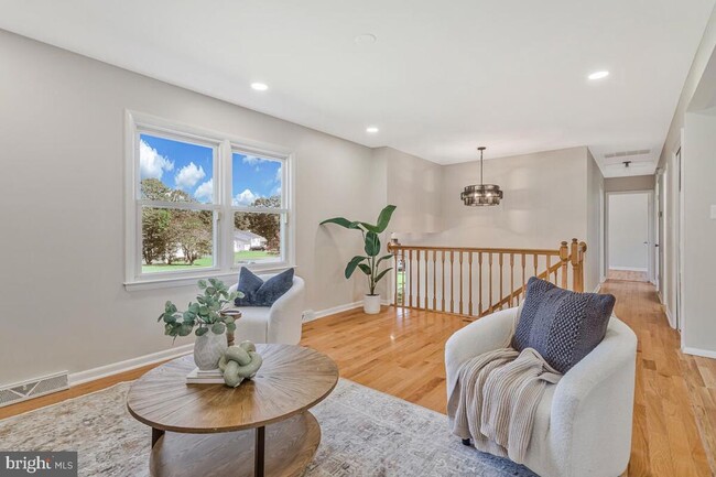 Building Photo - 21969 Rosewood Terrace