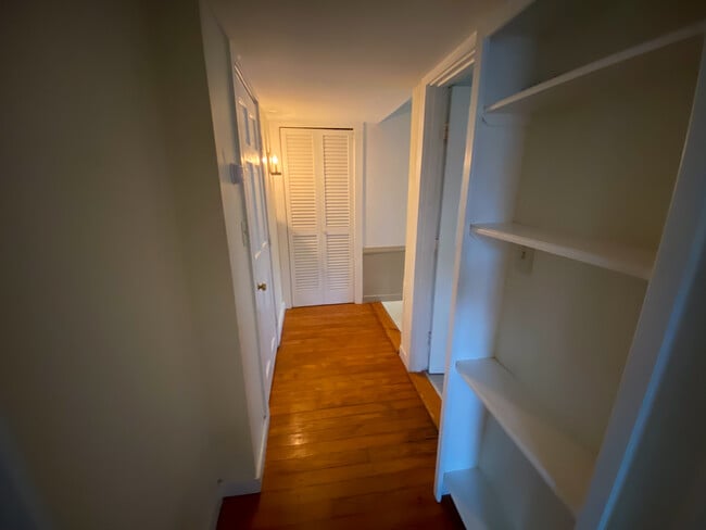 Hallway - 28 Market St