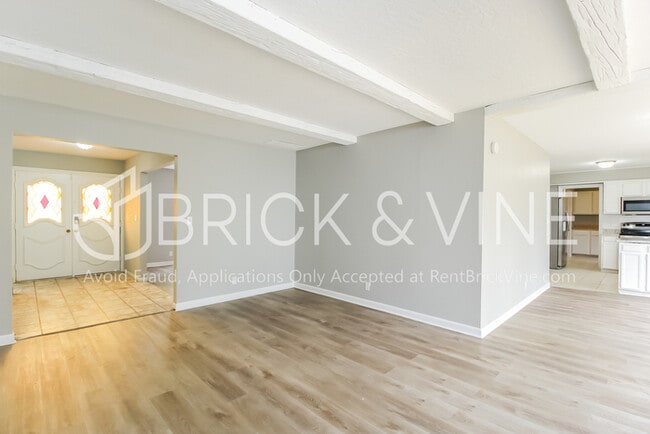 Building Photo - 403 George L Cross Ct